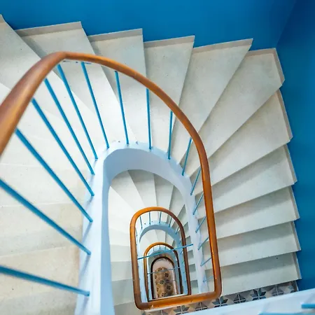 דירה #302-heart Of Vieil - Place Nationale-high-end Newly Renovated & Furnished *