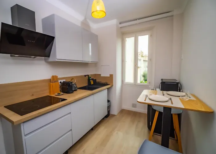 #302-heart Of Vieil - Place Nationale-high-end Newly Renovated & Furnished Antibes